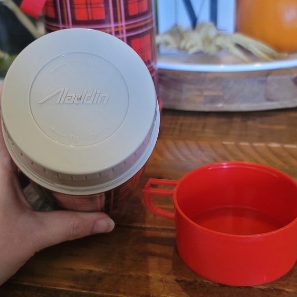 Vintage Aladdin Thermo Bottles-Red and Black  Plaid - Picture 10 of 11